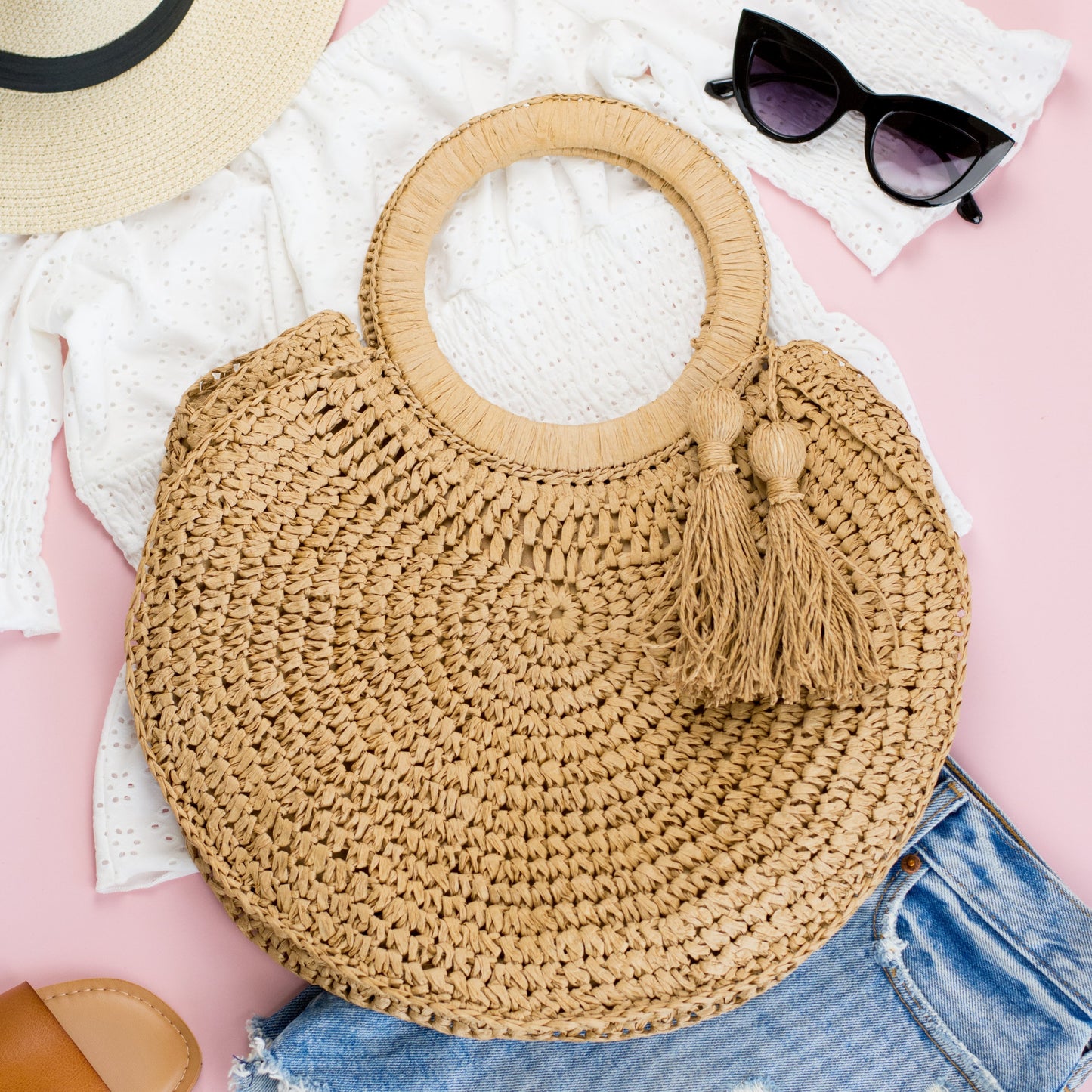 Tassel O-Ring Straw Tote