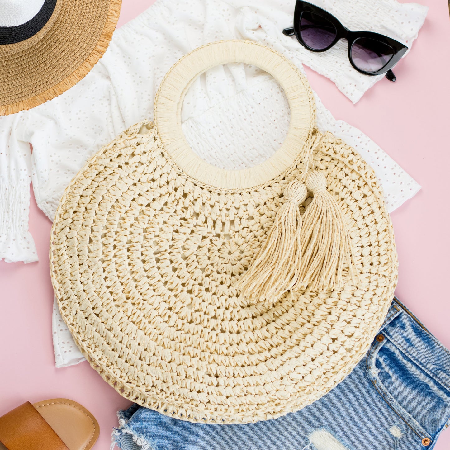 Tassel O-Ring Straw Tote