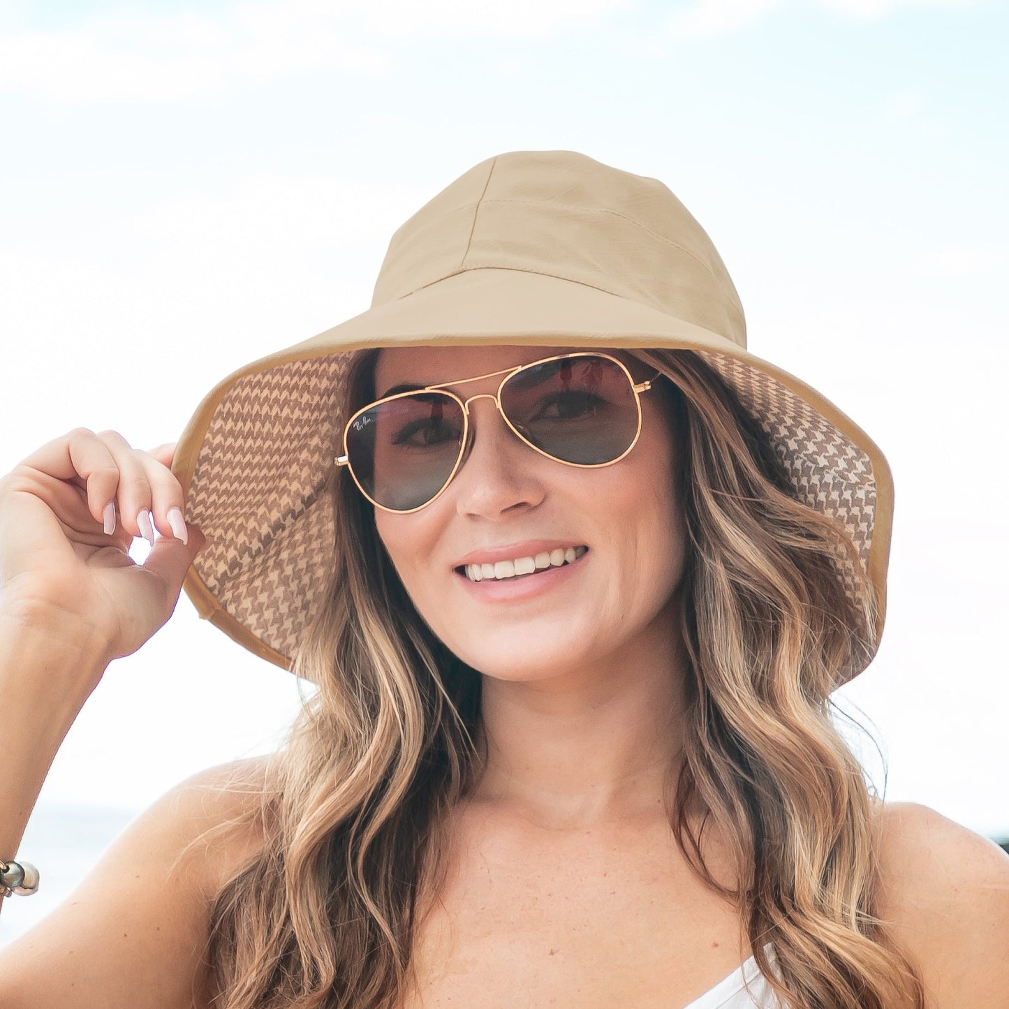 Bow Accent Reversible Cargo Hat