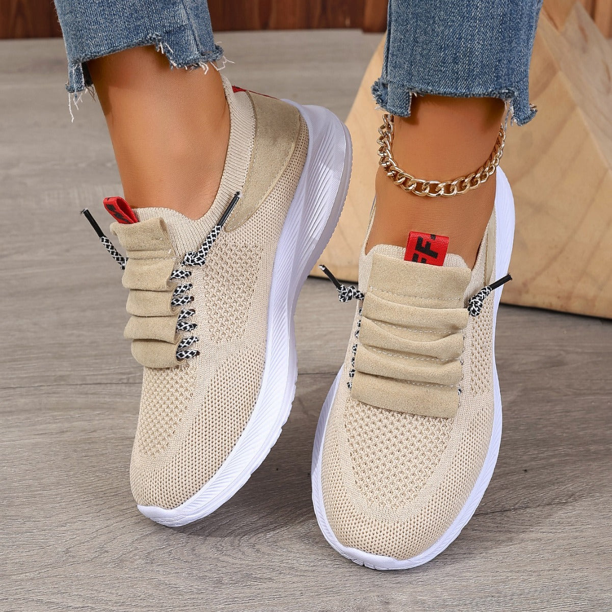 Non-Slip Round Toe Casual Sneakers